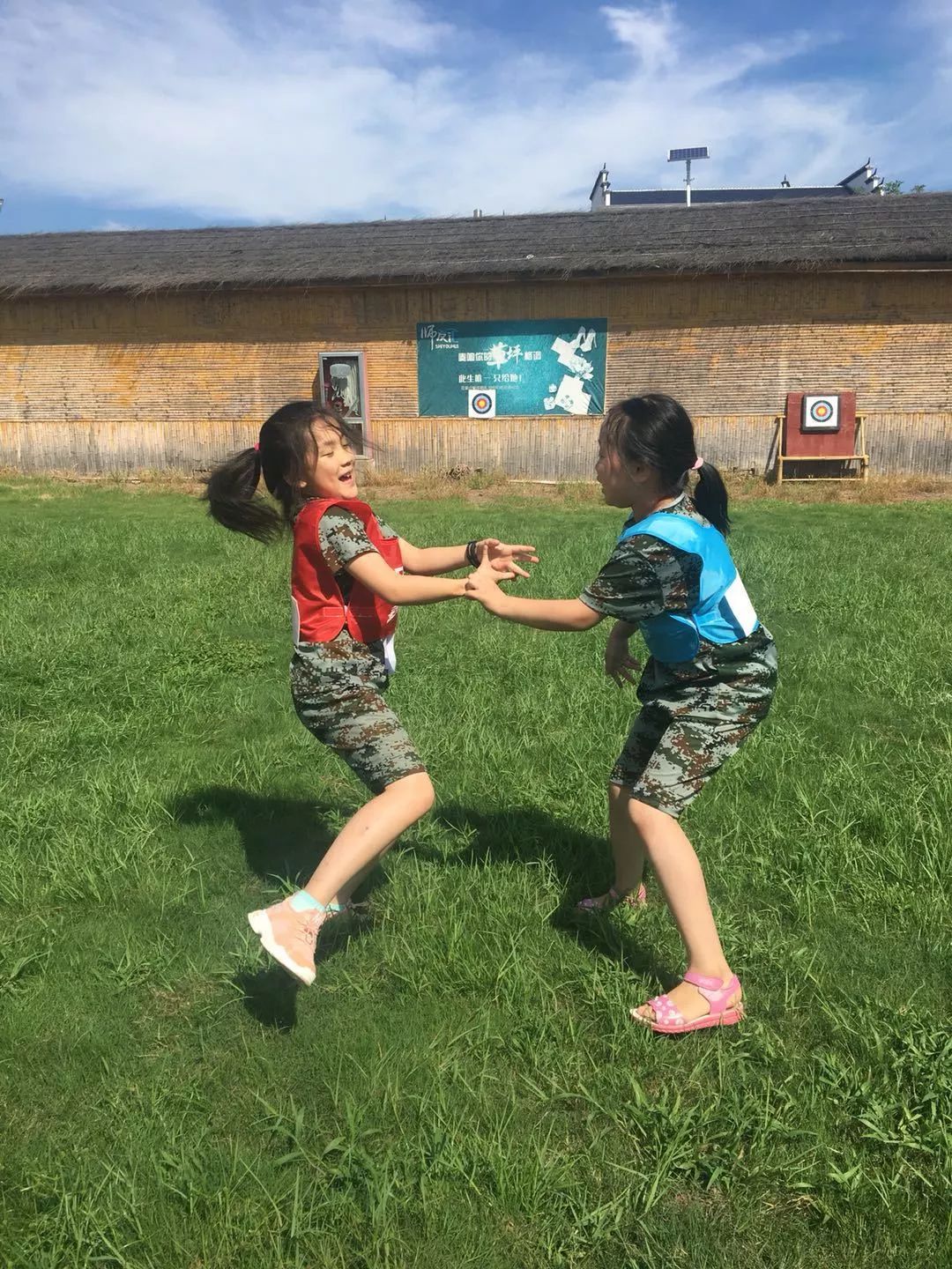 lol 赛事直播-罗马发布备战花絮;清晨强势反弹;社区盾任务艰巨;纪律约束更严格的简单介绍